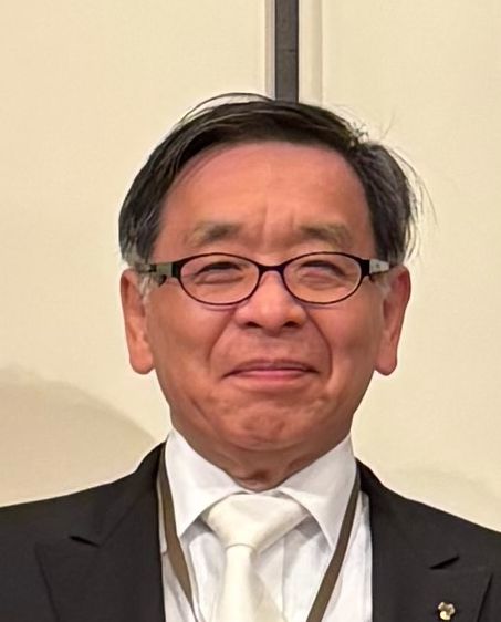 講師 中村真人